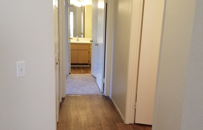 2 beds, 2 baths, 900 sqft, $2,200, Unit 49