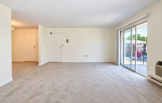 75 Elmwood Park 25