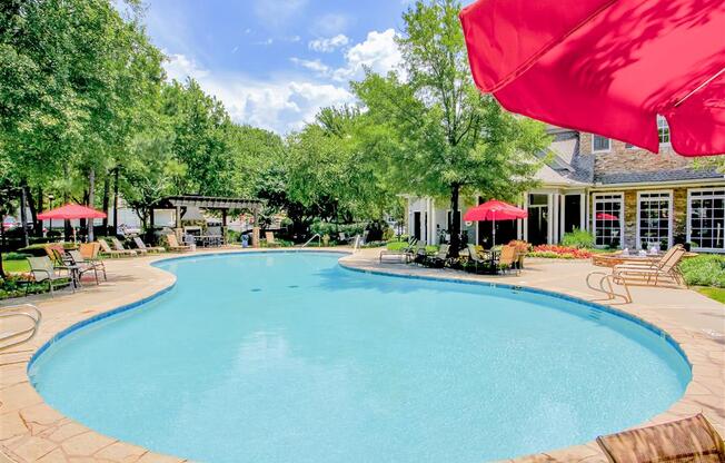 Expansive resort style pool at The Remington at Memorial in Tulsa, OK, For Rent. Now leasing 1 and 2 bedroom apartments.