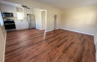 1 bed, 1 bath, $2,495, Unit FS01-01