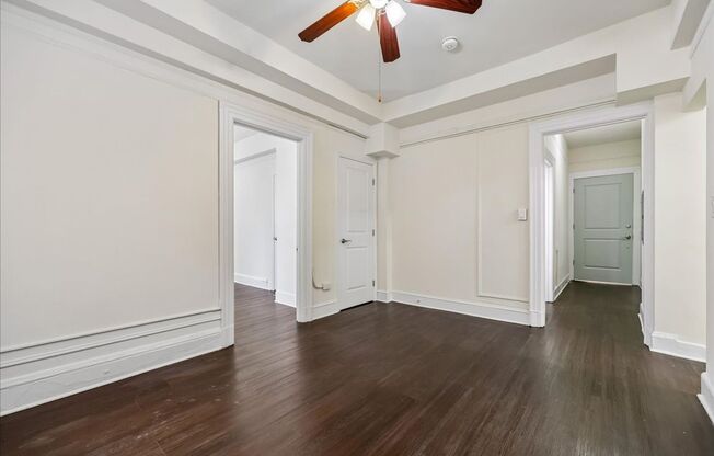 2 beds, 1 bath, $2,833, Unit 1616 16th Street NW Unit 407