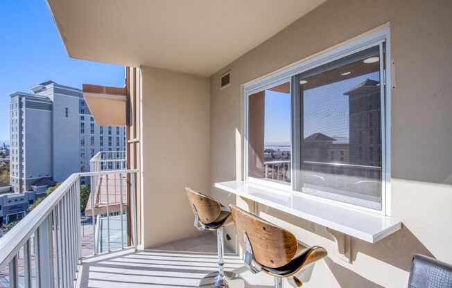 2 beds, 2 baths, $2,799, Unit # 1012
