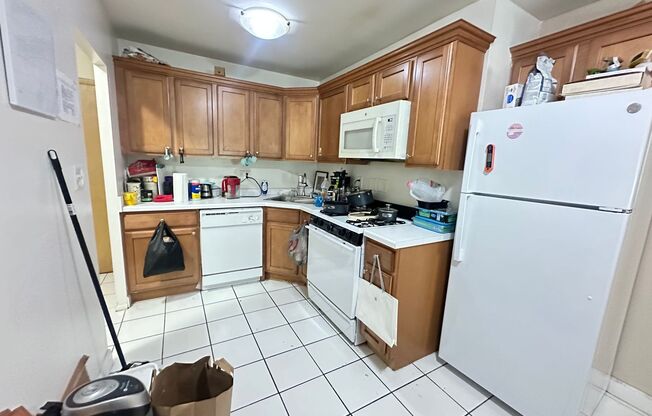 3069 Oakland