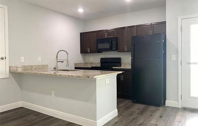 2261 Florida