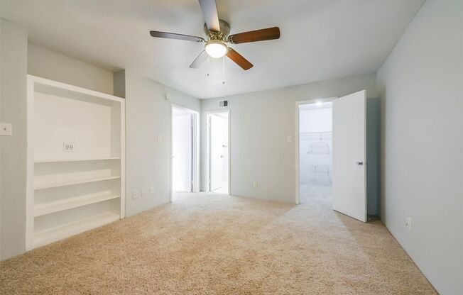 1 bed, 1 bath, 671 sqft, $945, Unit 28