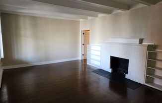 1 bed, 1 bath, $905, Unit 4