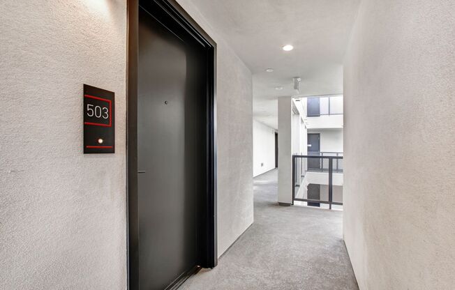 1 bed, 1 bath, 621 sqft, $3,150, Unit 503