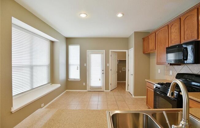 House for Lease in Providence Village