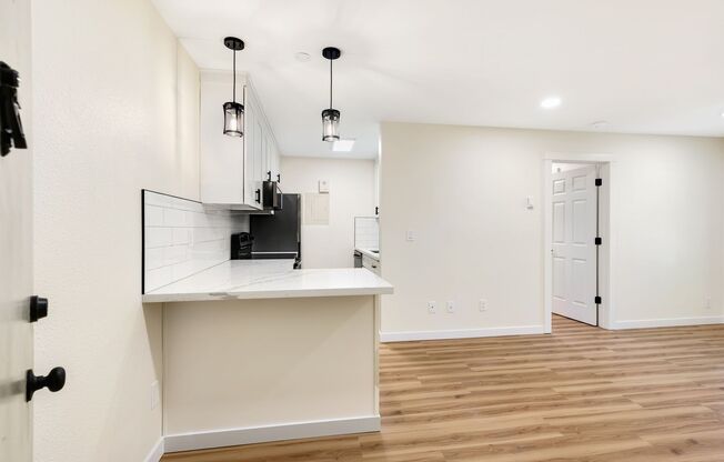 1 bed, 1 bath, 540 sqft, $1,415, Unit 1