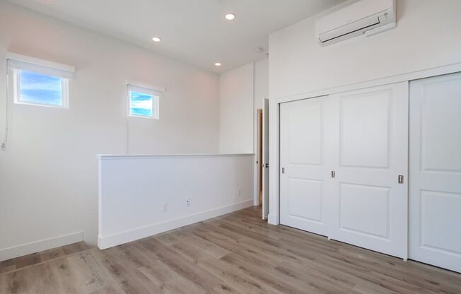 3 beds, 3 baths, 900 sqft, $3,995, Unit 3427-01