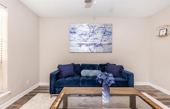 1 bed, 1 bath, 550 sqft, $900