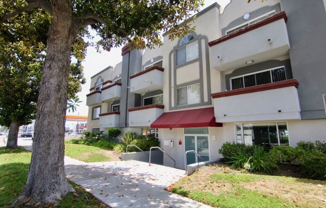 Entrance to Magnolia Terrace Apartments and lobby.