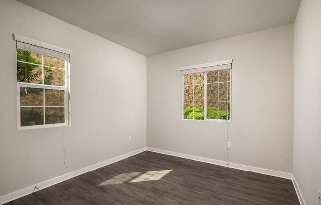 Guest Bedroom at Lakeview 88, Spring Valley