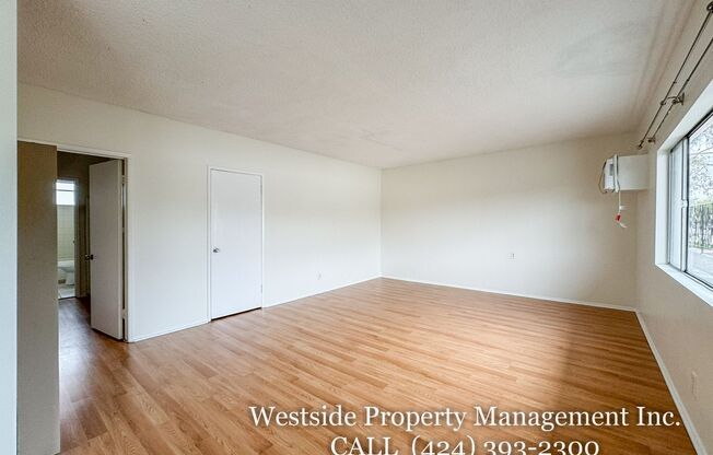 1014 N SPAULDING AVE