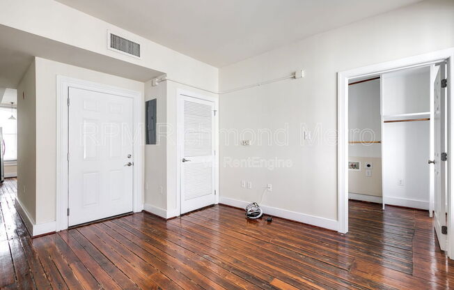 1 bed, 1 bath, 719 sqft, $1,220, Unit 203