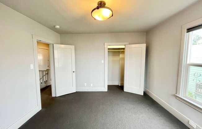 3 beds, 2 baths, $4,995