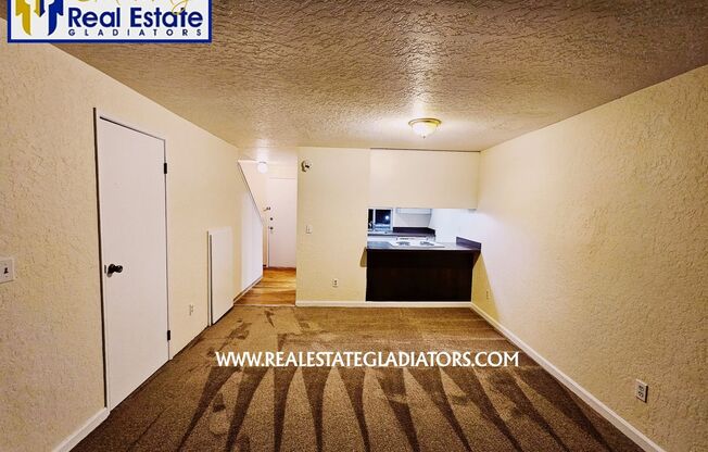 2 beds, 1.5 baths, 1,020 sqft, $1,699, Unit 2