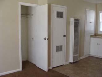 Studio, 1 bath, 324 sqft, $510, Unit B6