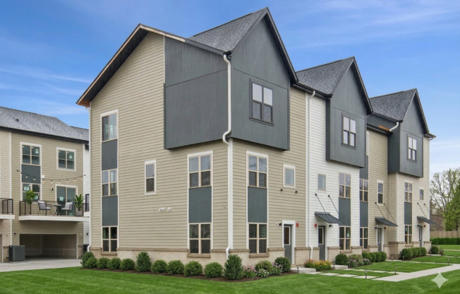 Waverly Creek Townhomes