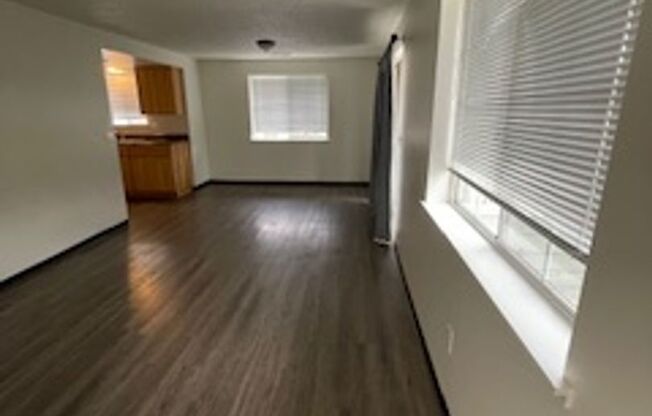 1 bed, 1 bath, 669 sqft, $1,250, Unit 20