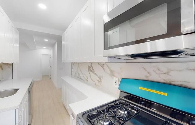4 beds, 3 baths, 2,000 sqft, $10,875, Unit 8A