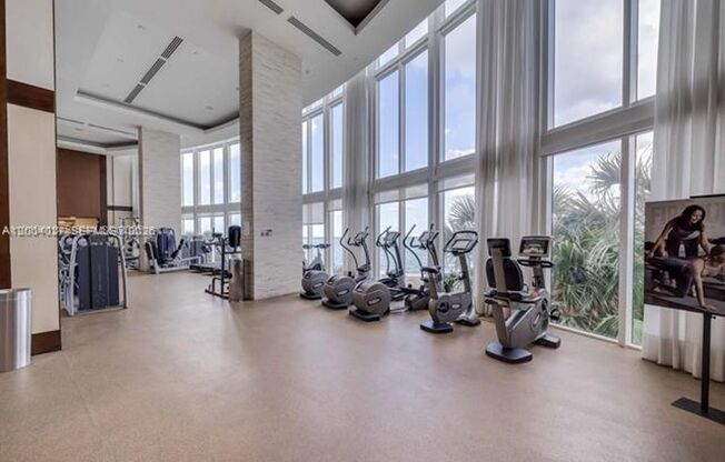 3 beds, 3 baths, 2,354 sqft, $9,500, Unit 16001 Collins Ave # 406