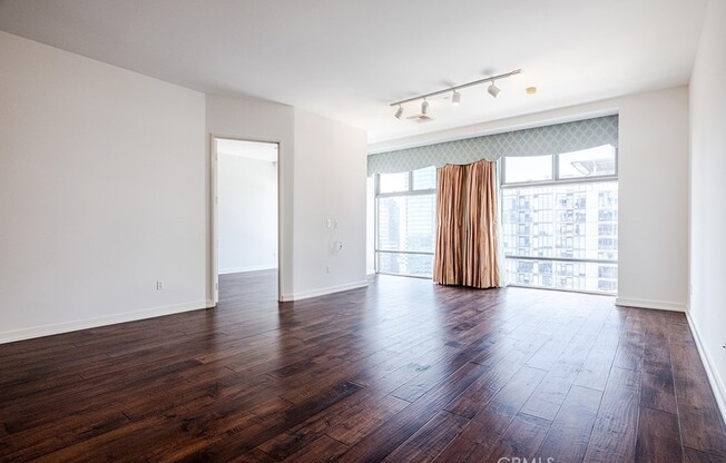 2 beds, 2 baths, 1,320 sqft, $3,850, Unit 1603