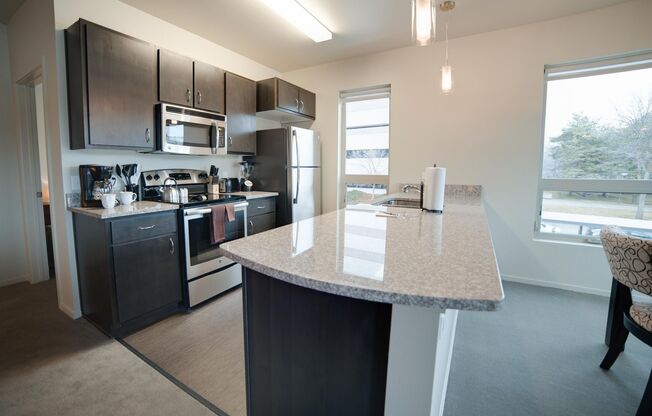 2 beds, 2 baths, 1,141 sqft, $1,900, Unit 220