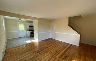 1103 River Ct