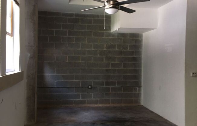 Studio, 1 bath, 800 sqft, $1,625, Unit B-102