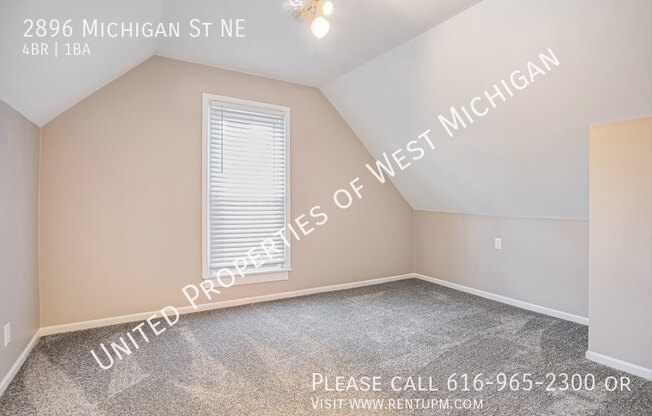 2896 MICHIGAN ST NE