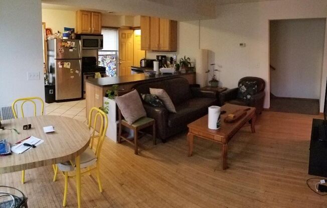 401 7th Ave SE