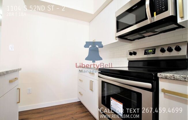 1104 S 52 ST