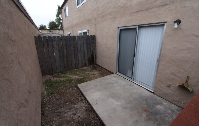2 beds, 1.5 baths, 1,024 sqft, $2,600