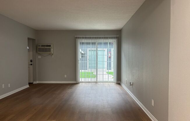 2 beds, 2 baths, 1,000 sqft, $2,675, Unit 227-42
