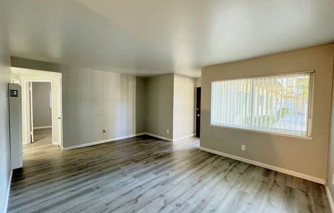 2 beds, 1 bath, 830 sqft, $1,600, Unit 2823-6