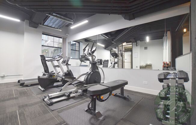 Studio, 1 bath, 280 sqft, $1,475, Unit 112