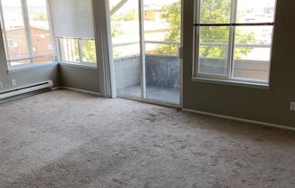 1 bed, 1 bath, 700 sqft, $1,550, Unit 302