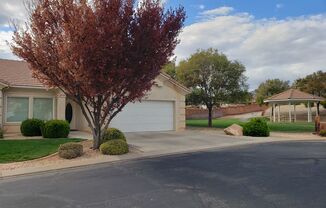 3 beds, 2 baths, $2,095, Unit Cameo PARK HOA.