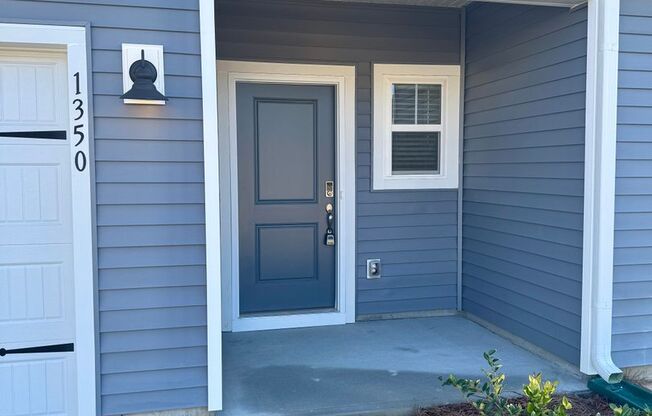 Beautiful, Brand New 3BR Townhouse in Concord