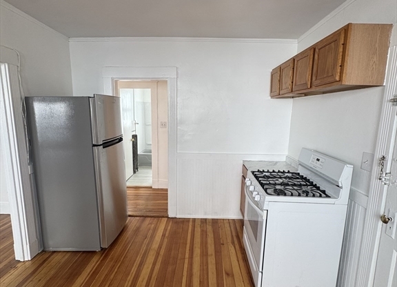 196 RESERVATION RD