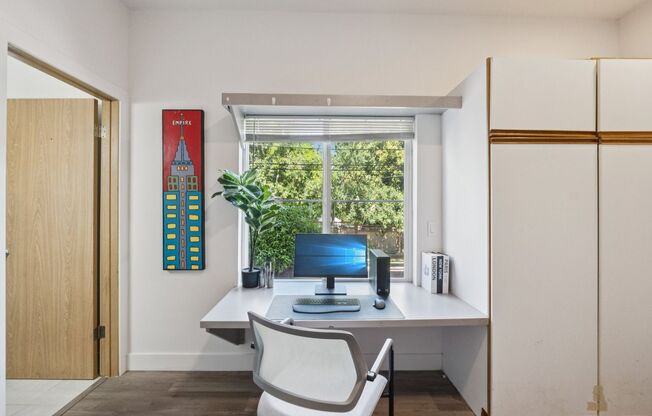 UW 22 - Affordable Student Housing Near the University of Washington – Comfort, Convenience, Community
