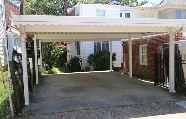 3 beds, 2 baths, $3,450