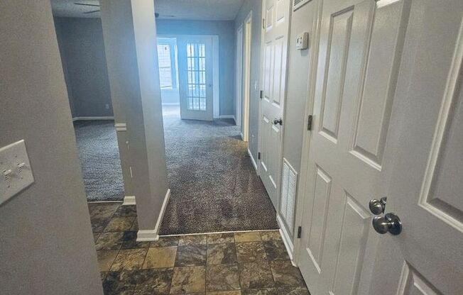 2 beds, 2 baths, 1,020 sqft, $1,195, Unit 223