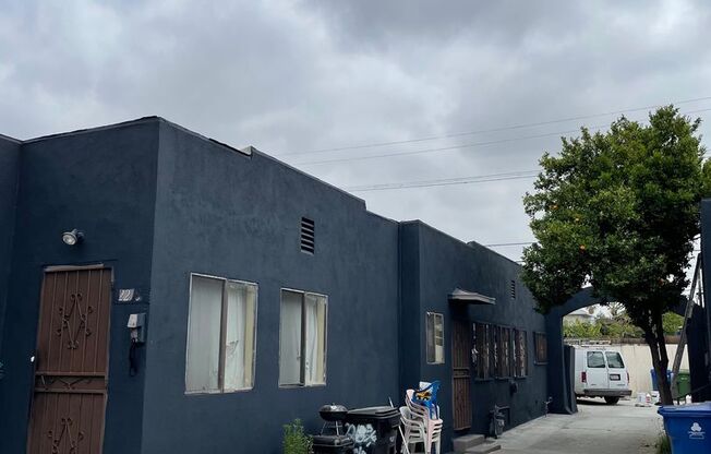 Comfortable and Classic Living in Lincoln Heights at 2216 Griffin Avenue
