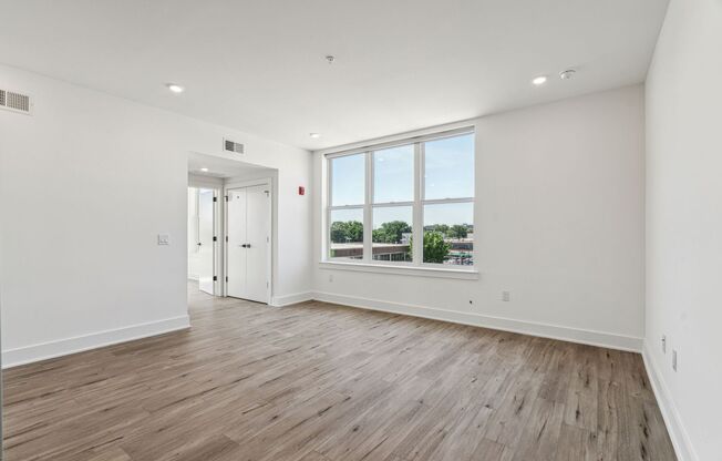 1 bed, 1 bath, 625 sqft, $1,425, Unit 201