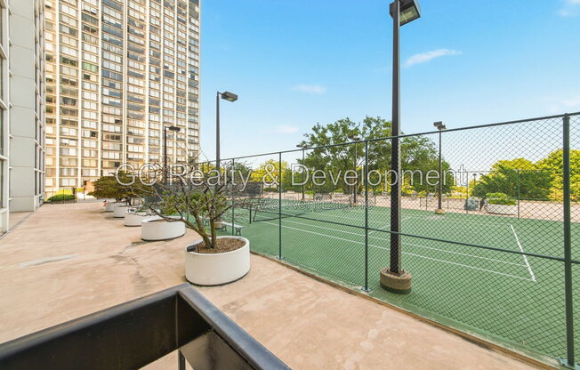 1 bed, 1 bath, 850 sqft, $2,150, Unit 2810
