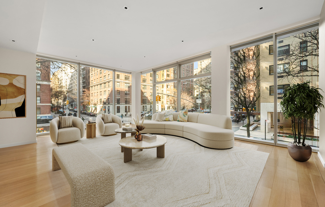 1055 AVE 1
