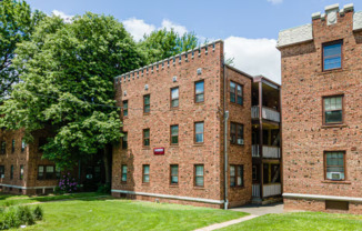 2 beds, 1 bath, 1,500 sqft, $1,850, Unit 810-202