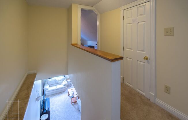 2 beds, 1 bath, $1,425, Unit 1166 Mt. Pleasant